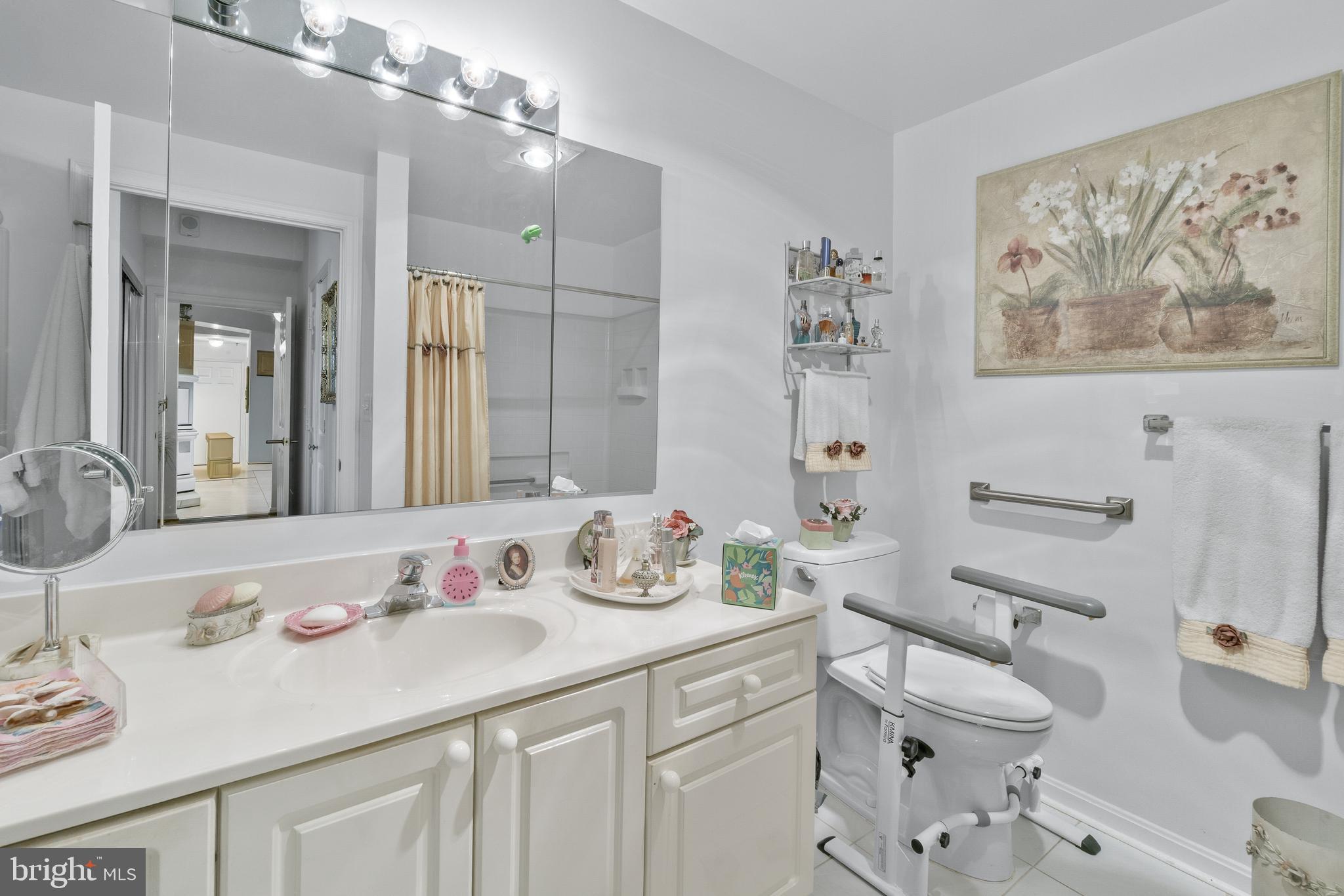 3210 North Leisure World Boulevard, Unit 908 Silver Spring, MD 20906 - Photo 20 of 33