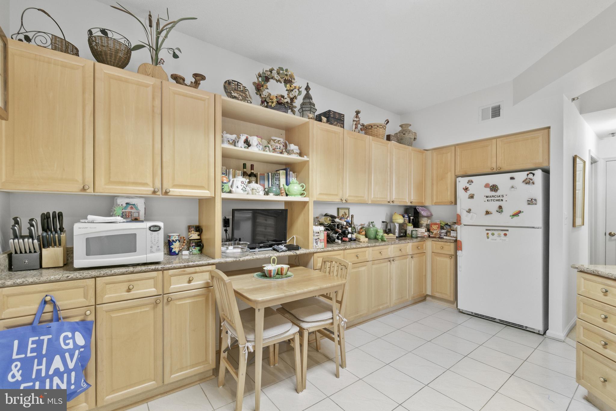 3210 North Leisure World Boulevard, Unit 908 Silver Spring, MD 20906 - Photo 4 of 33