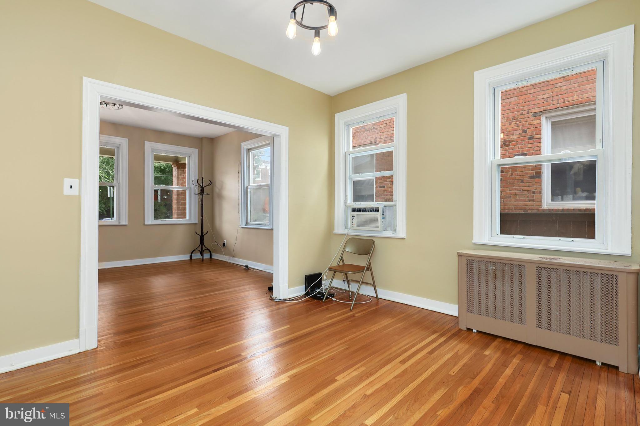 607 Rittenhouse Street Northwest Washington, DC 20011 - Photo 4 of 26