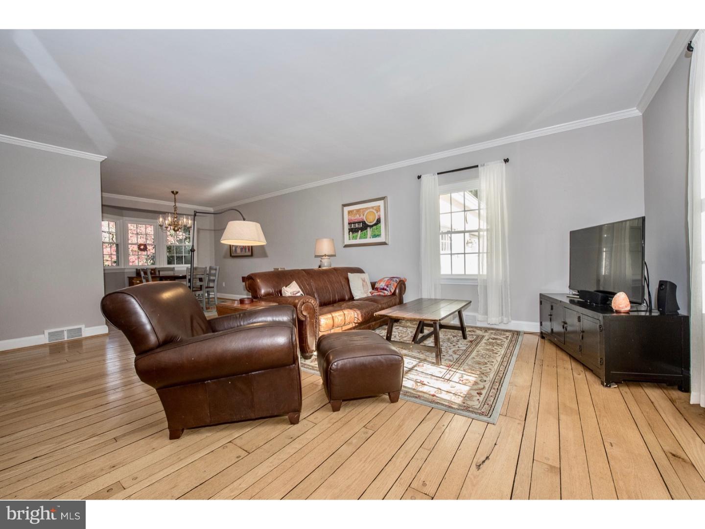 3543 Sawmill Road Newtown Square, PA 19073 - Photo 4 of 25