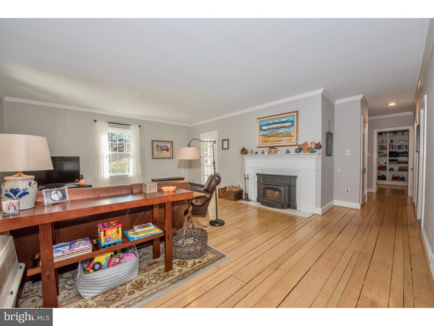 3543 Sawmill Road Newtown Square, PA 19073 - Photo 5 of 25