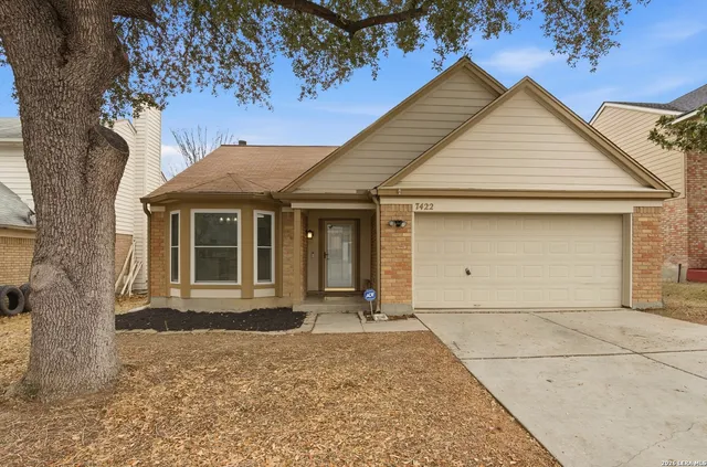 $252,500 | 7422 Redman Pass, Converse, TX 78109