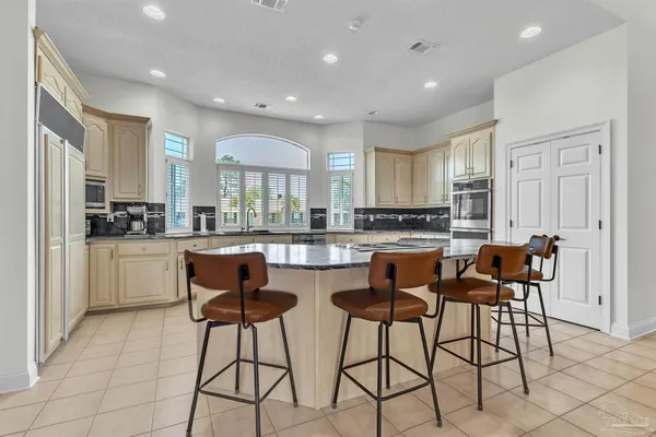 $775,000 | 1 Pueblo Drive, Pensacola, FL 32507