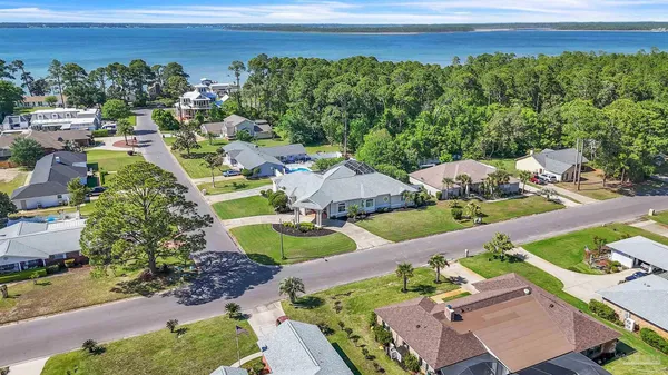 $775,000 | 1 Pueblo Drive, Pensacola, FL 32507