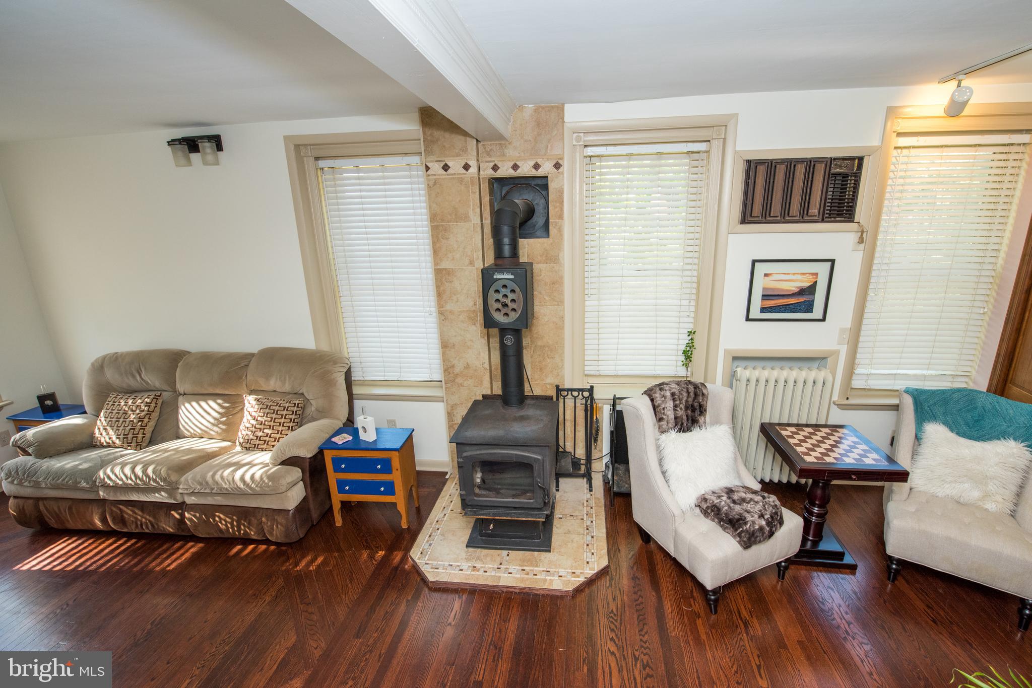 7010 Rising Sun Avenue Philadelphia, PA 19111 - Photo 6 of 53 Gallery Image 6