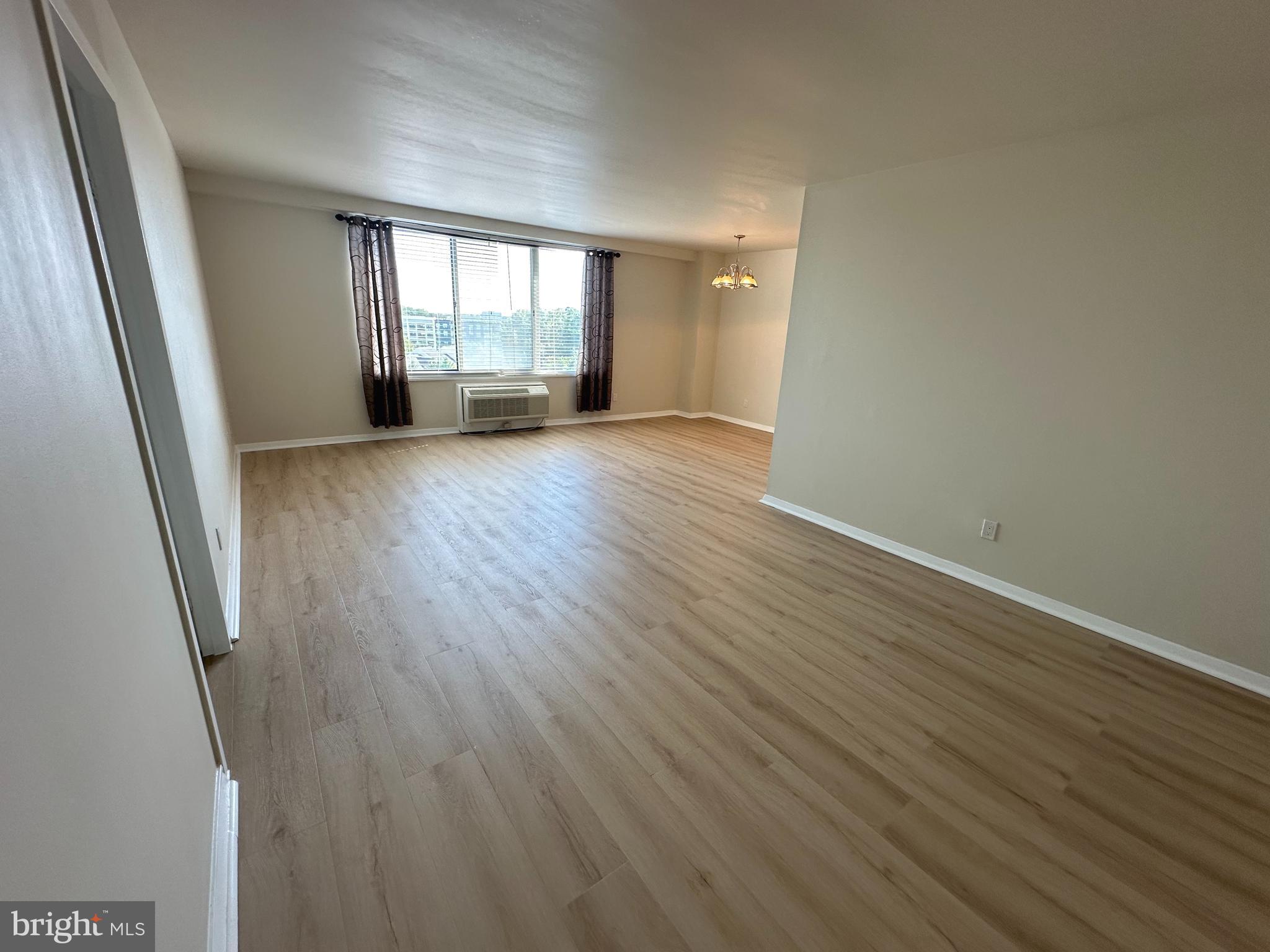 9701 Fields Road, Unit 805 Gaithersburg, MD 20878 - Photo 12 of 34 Gallery Image 12
