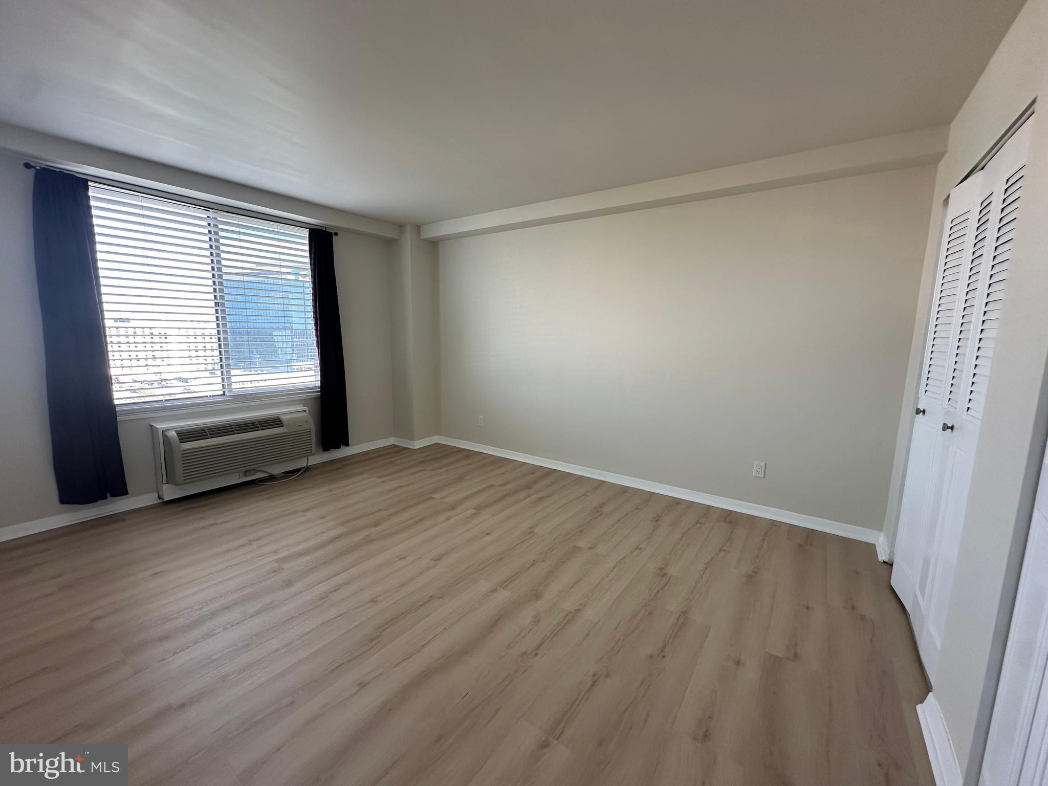 9701 Fields Road, Unit 805 Gaithersburg, MD 20878 - Photo 16 of 34 Gallery Image 16