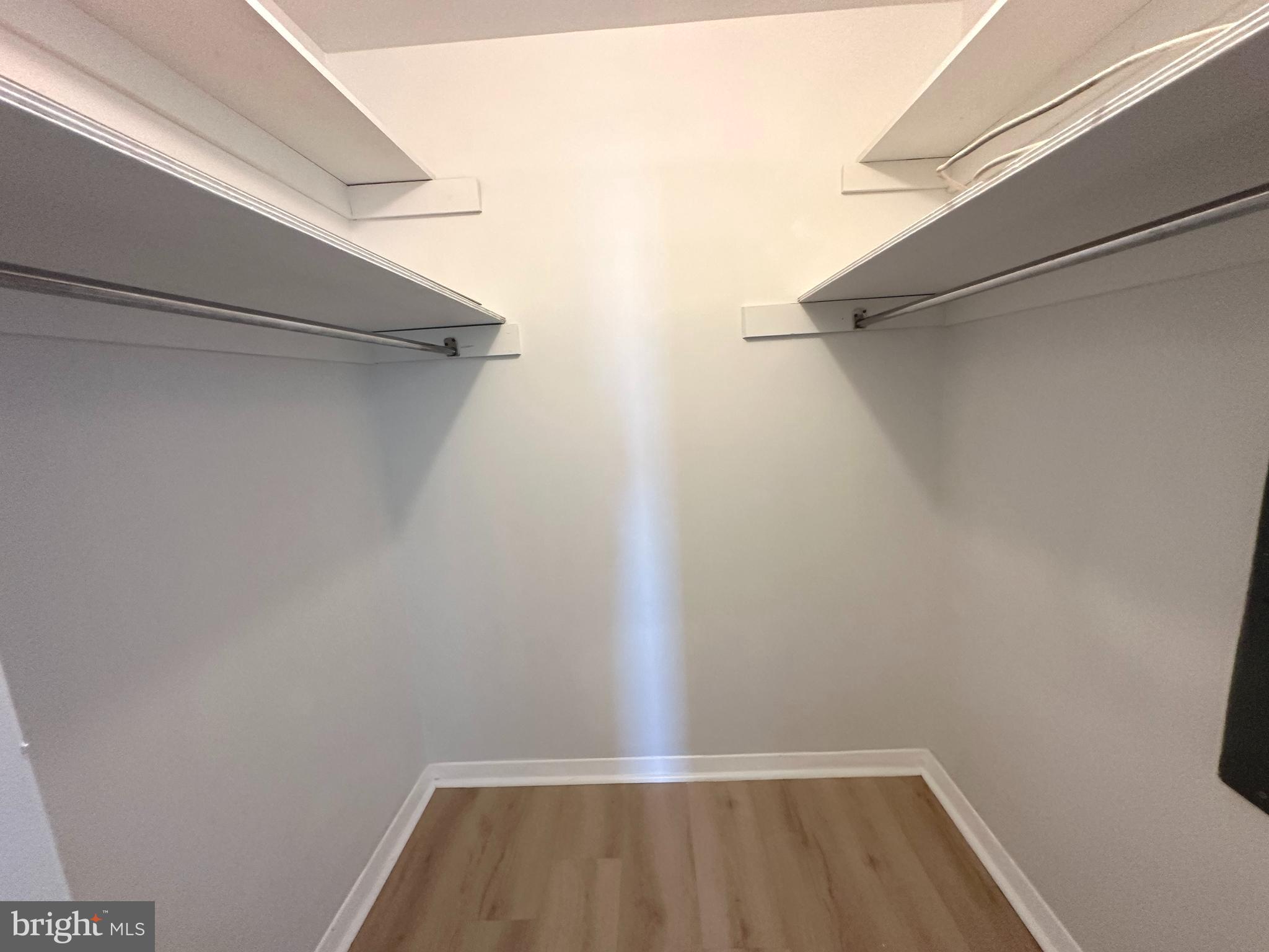 9701 Fields Road, Unit 805 Gaithersburg, MD 20878 - Photo 18 of 34 Gallery Image 18