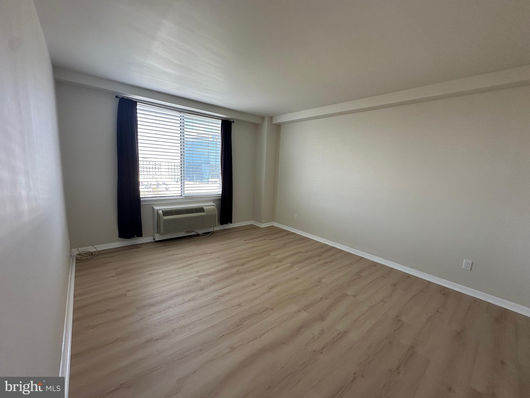 9701 Fields Road, Unit 805 Gaithersburg, MD 20878 - Photo 19 of 34 Gallery Image 19