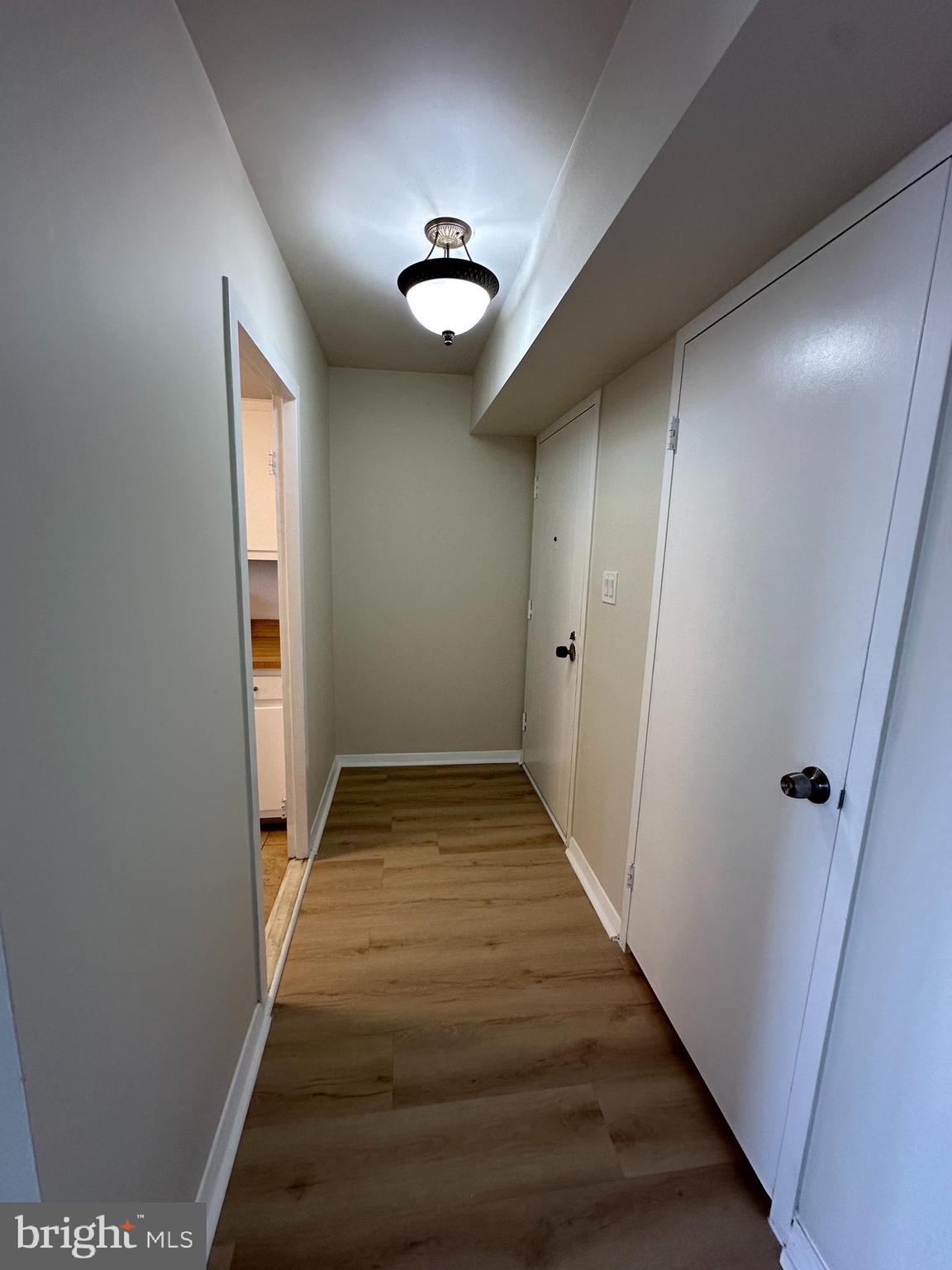9701 Fields Road, Unit 805 Gaithersburg, MD 20878 - Photo 23 of 34 Gallery Image 23
