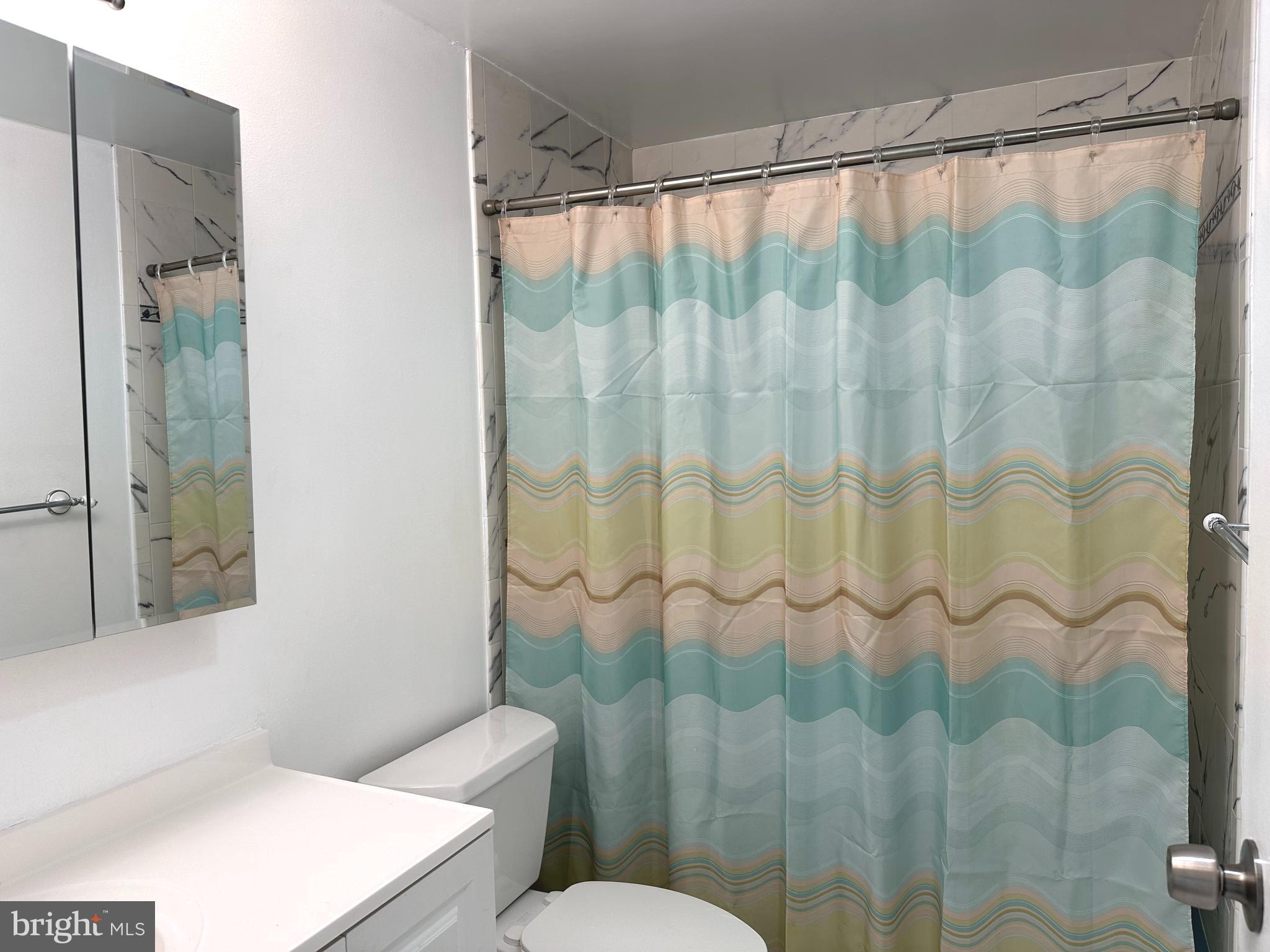 9701 Fields Road, Unit 805 Gaithersburg, MD 20878 - Photo 26 of 34 Gallery Image 26
