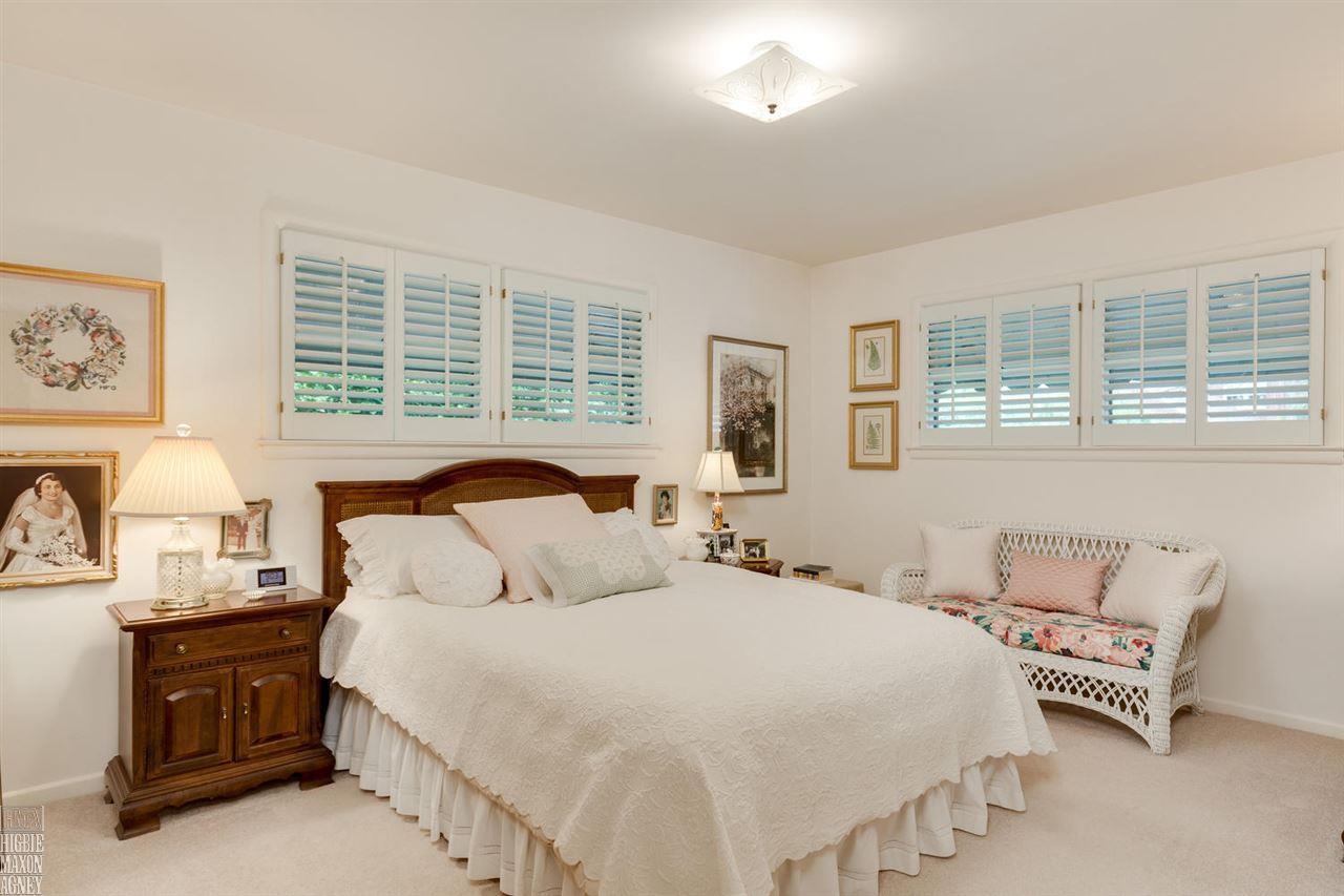 183 Ridgemont Road Grosse Pointe Farms, MI 48236 - Photo 11 of 20