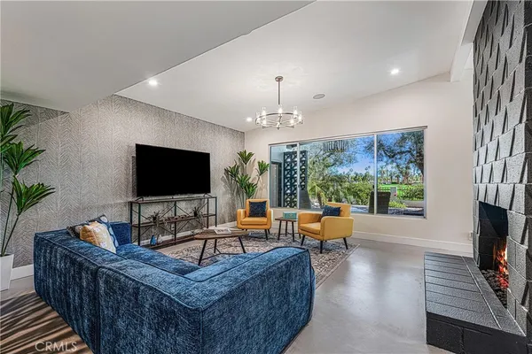 $1,495,000 | 5155 East Bobolink Palm Springs, Palm Springs, CA 92264