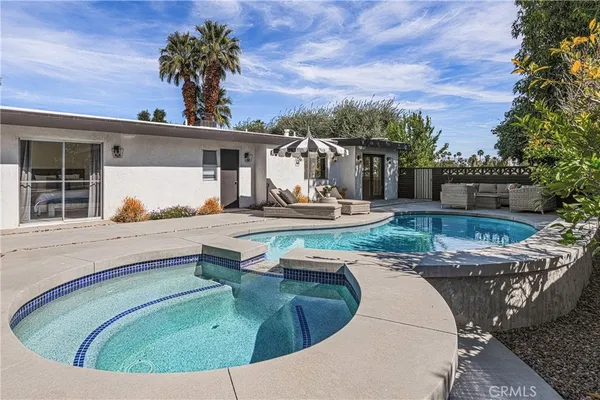 $1,495,000 | 5155 East Bobolink Palm Springs, Palm Springs, CA 92264