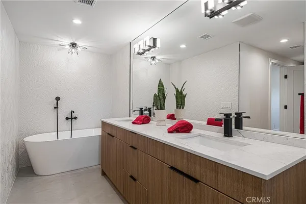 $1,495,000 | 5155 East Bobolink Palm Springs, Palm Springs, CA 92264
