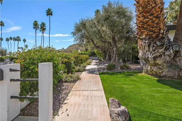 $1,495,000 | 5155 East Bobolink Palm Springs, Palm Springs, CA 92264