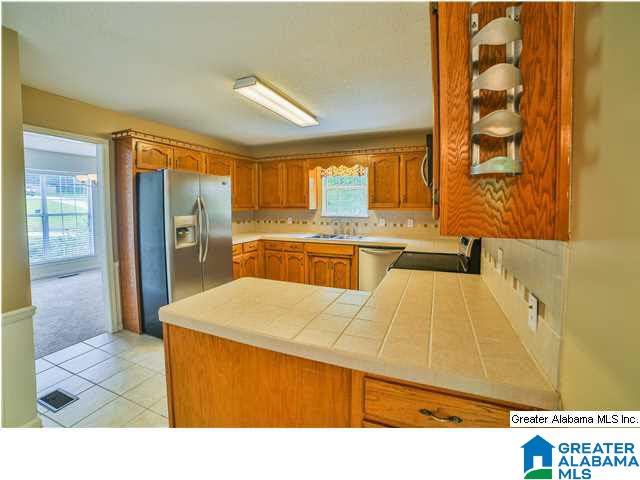 4977 White Oak Road Birmingham, AL 35210 - Photo 8 of 29