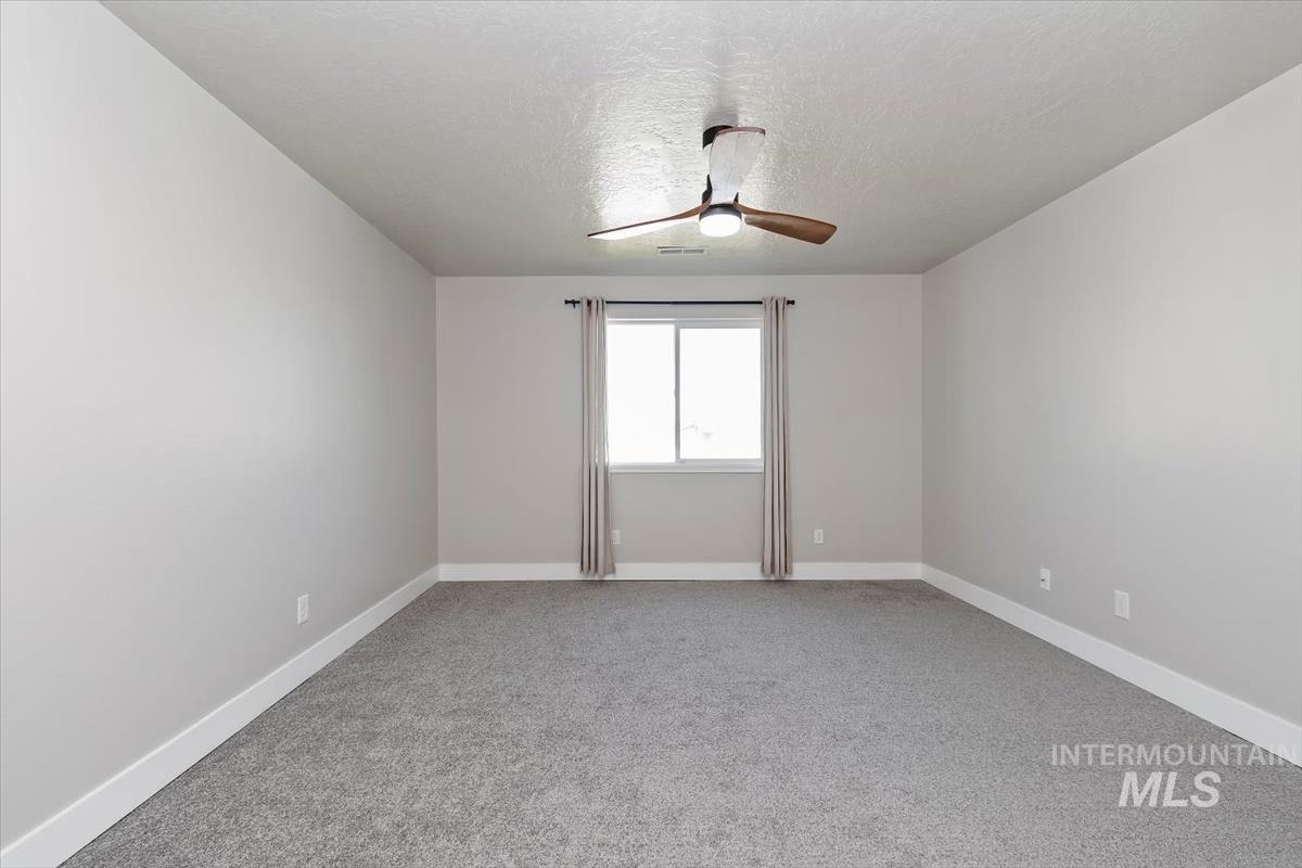 4323 Bainbridge Street Caldwell, ID 83607 - Photo 18 of 50