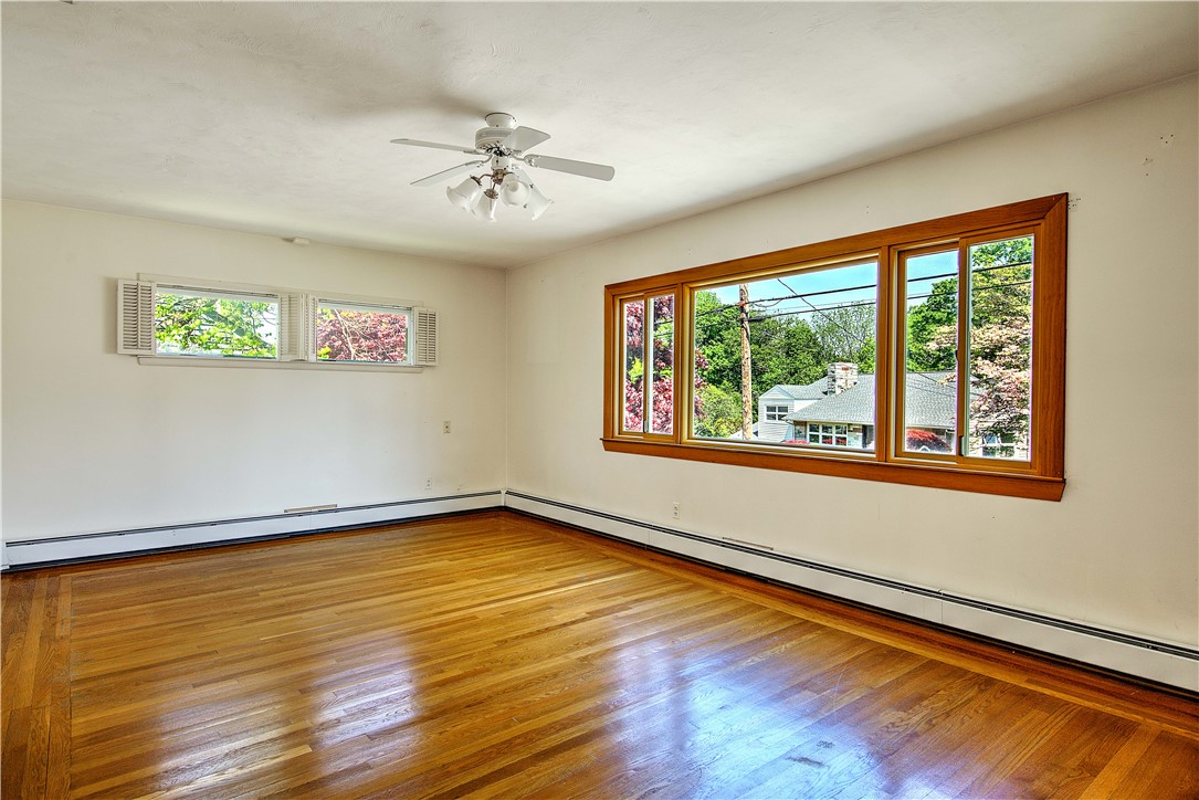 25 Brookway Road Providence, RI 02906 - Photo 15 of 33