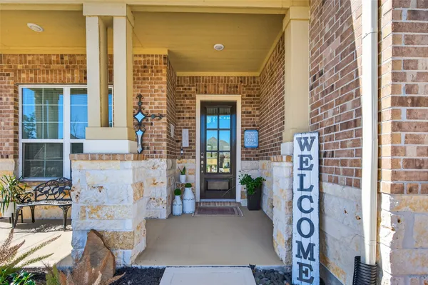 $479,500 | 1947 Canyon Live Oak Street, Conroe, TX 77304