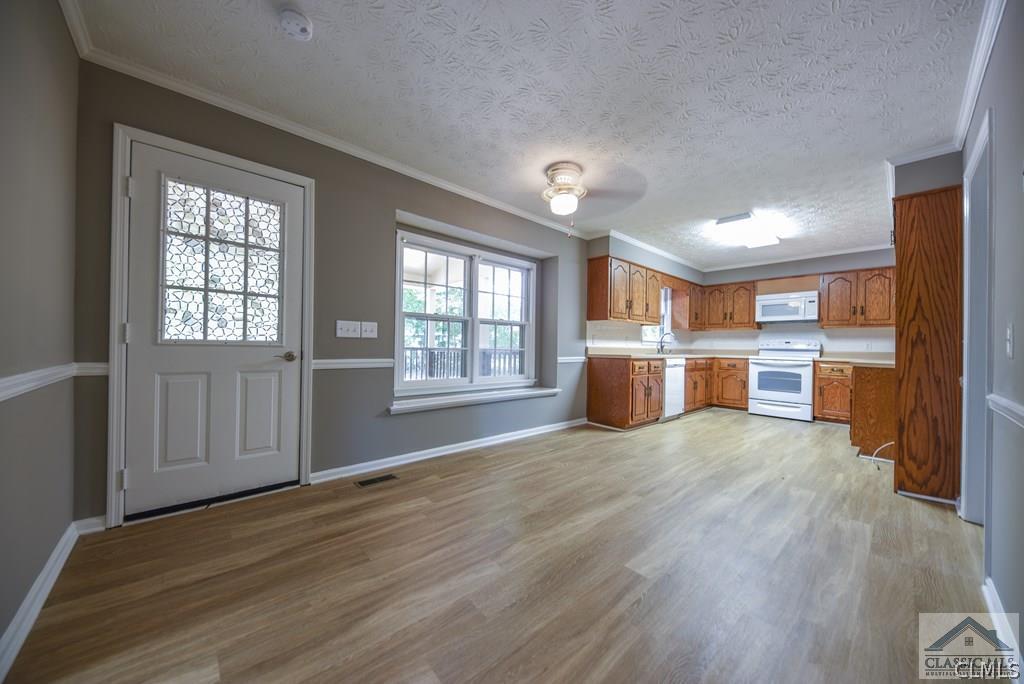 1081 Jimmy Daniel Road Watkinsville, GA 30677 - Photo 8 of 35 Gallery Image 8