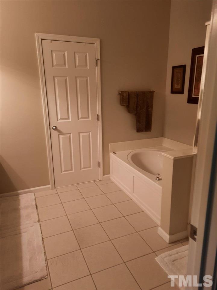 10443 Blue Dun Way Raleigh, NC 27614 - Photo 14 of 19