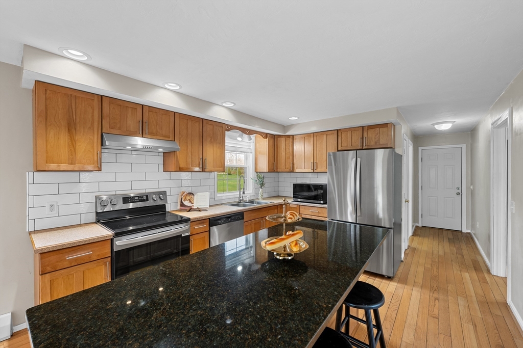 30 Old West Warren Road Warren, MA 01083 - Photo 13 of 42