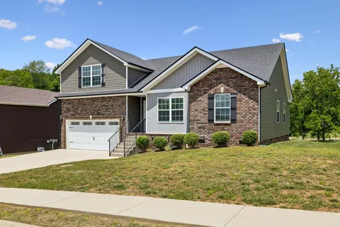 $324,900 | 2280 Colston Drive, Clarksville, TN 37042