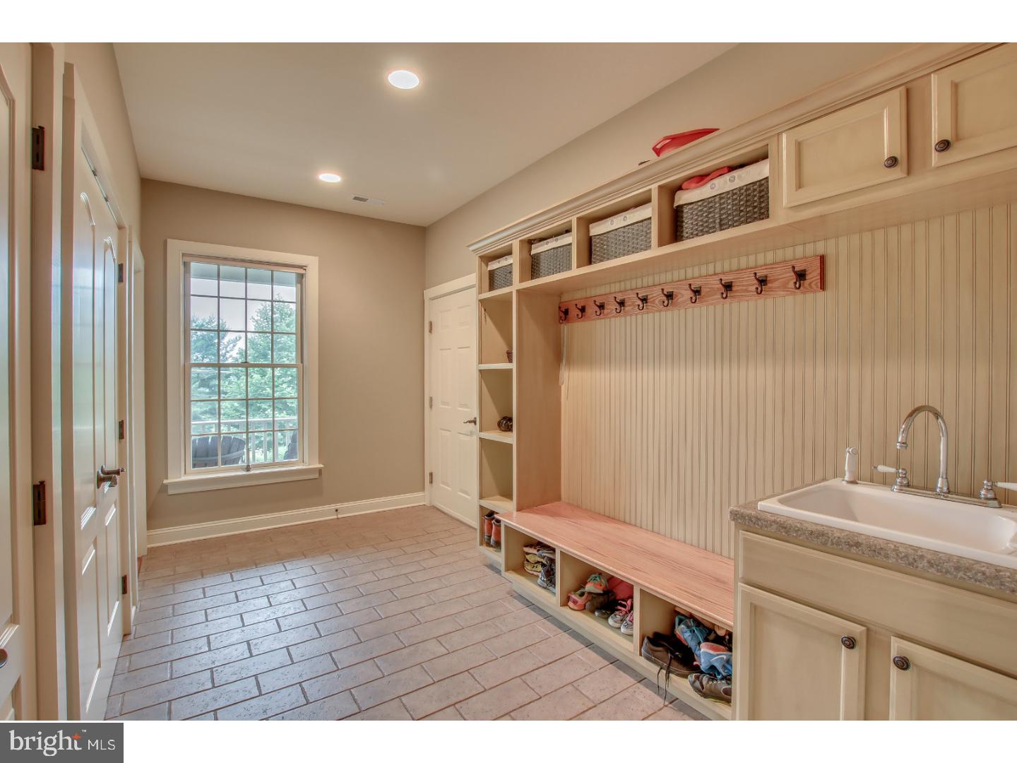 4165 Curly Hill Road Doylestown, PA 18902 - Photo 6 of 25