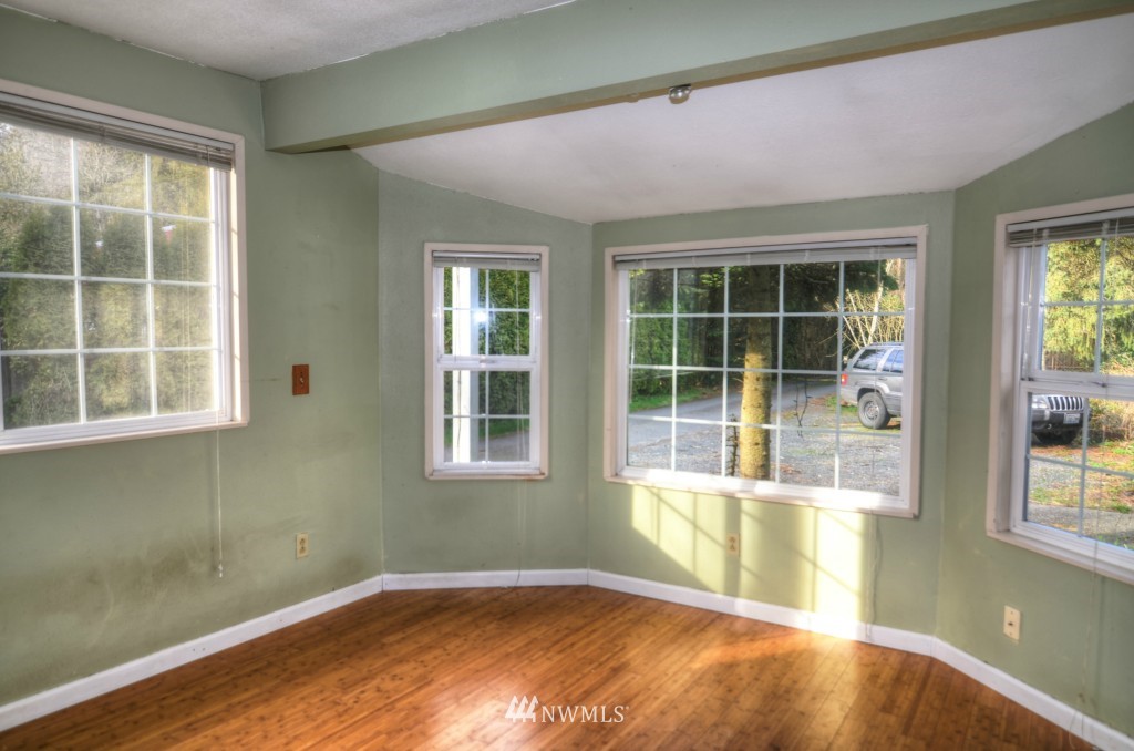17017 Southeast Jones Road Renton, WA 98058 - Photo 15 of 25