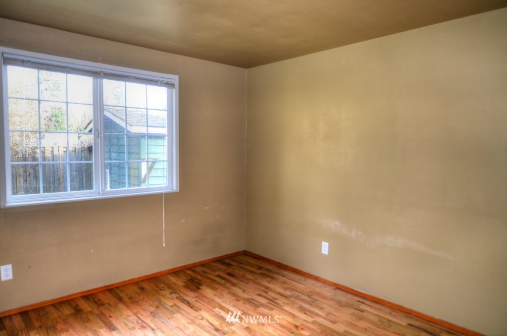 17017 Southeast Jones Road Renton, WA 98058 - Photo 21 of 25