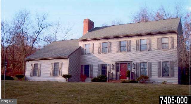 810 Kendale Road Red Lion, PA 17356 - Photo 1 of 9 Gallery Image 1