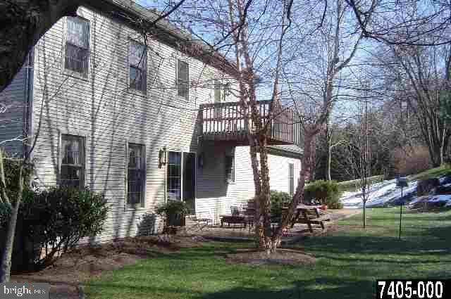 810 Kendale Road Red Lion, PA 17356 - Photo 2 of 9 Gallery Image 2
