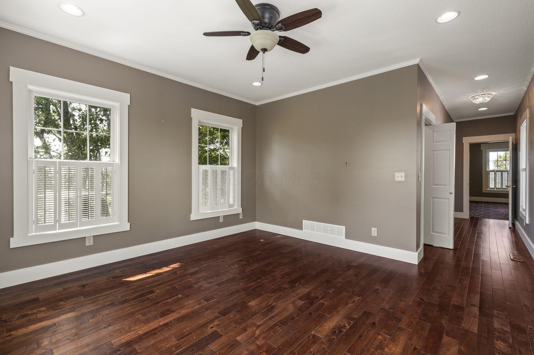 29614 Tarlton Adelphi Road Kingston, OH 45644 - Photo 33 of 60 Owner Suite