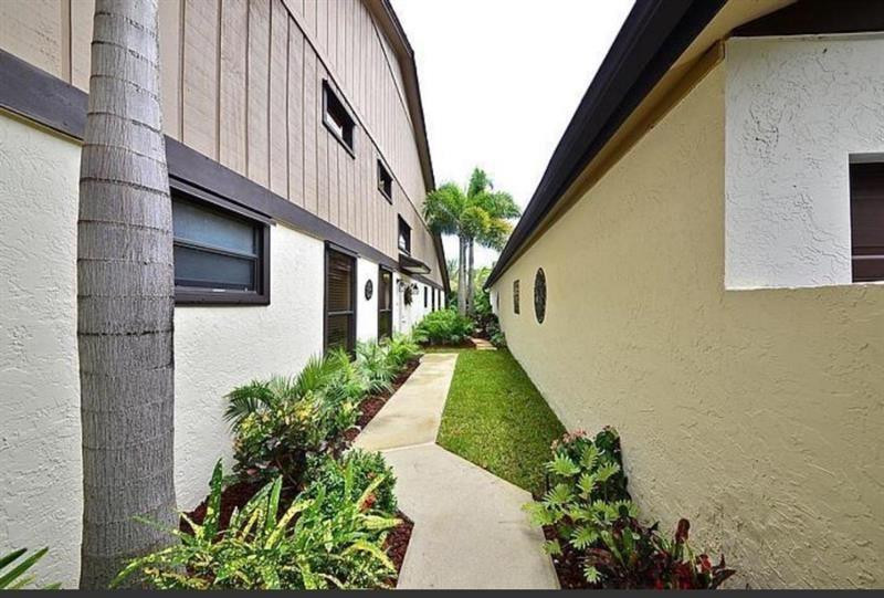 6530 Contempo Lane Boca Raton, FL 33433 - Photo 27 of 35 Photo 27