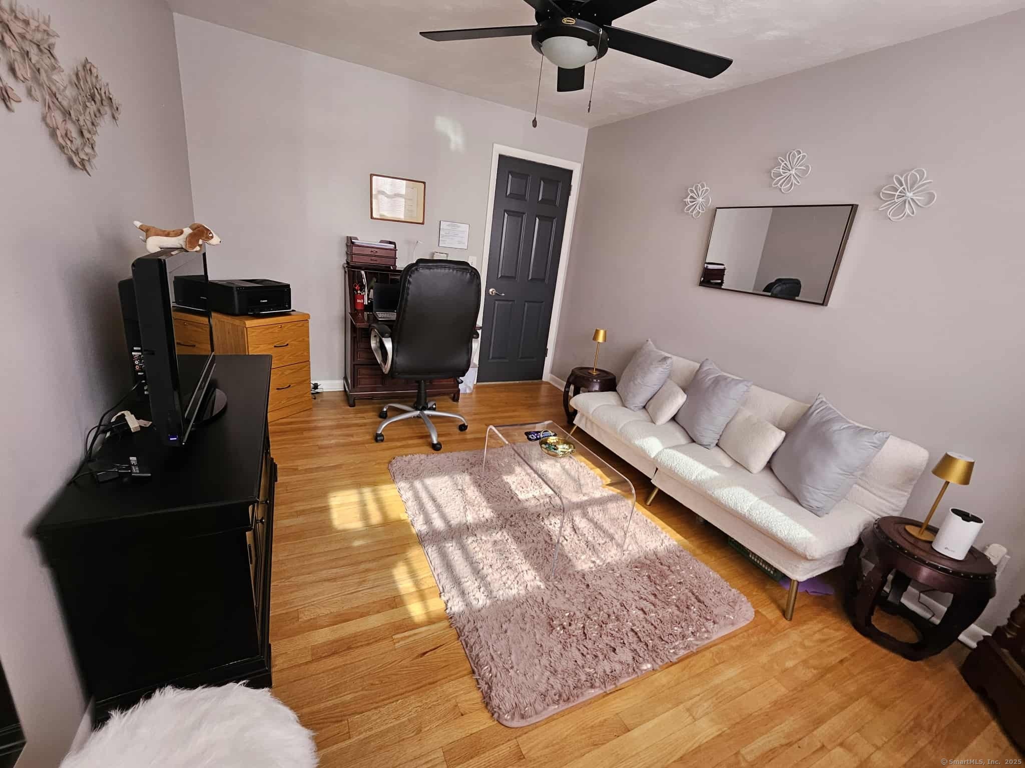 2 F Street Derby, CT 06418 - Photo 26 of 28 a living room with furniture and a flat screen tv