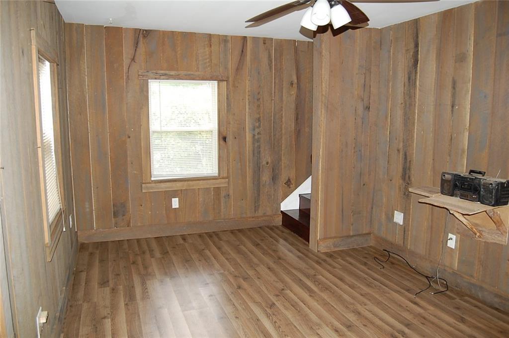 6343 Rattlesnake Road Spencer, IN 47460 - Photo 2 of 36