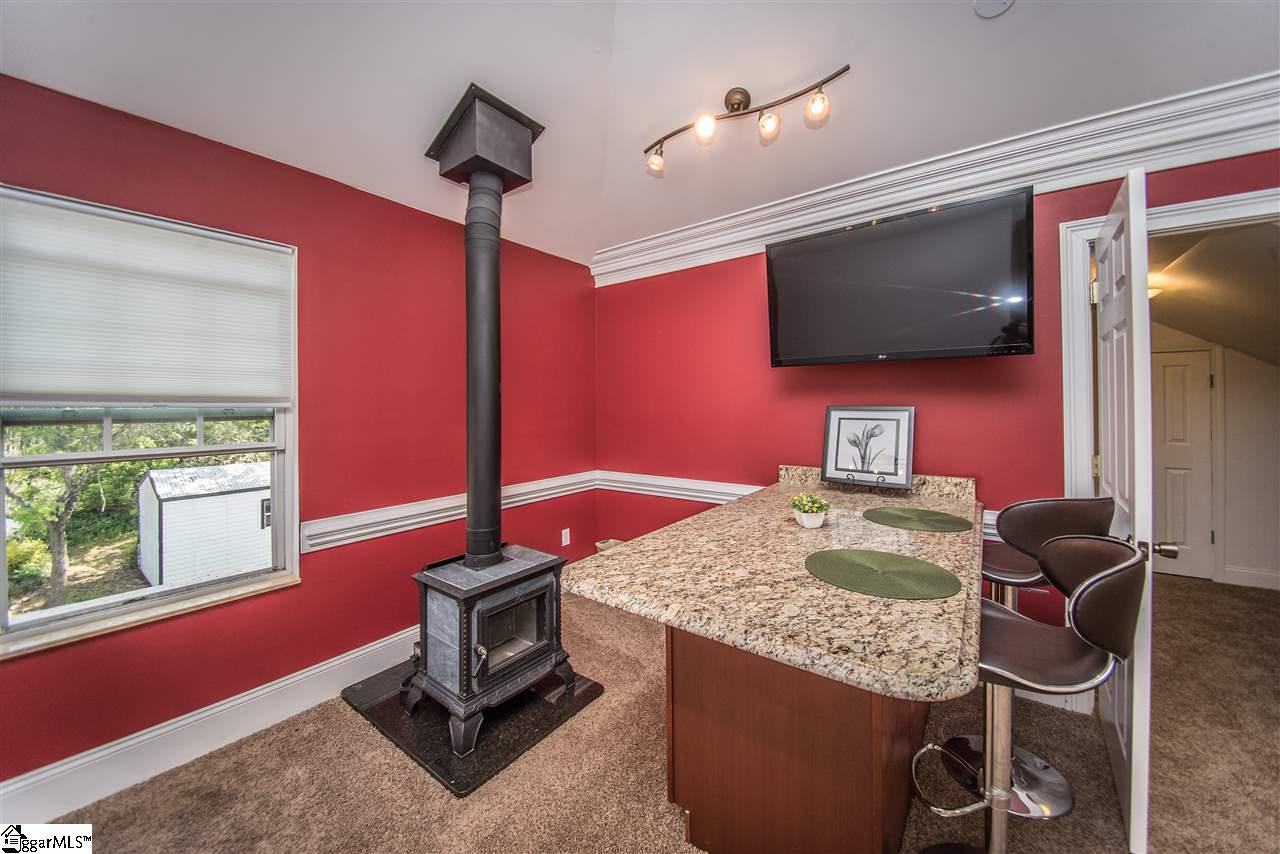 2290 Davis Road Woodruff, SC 29388 - Photo 22 of 36
