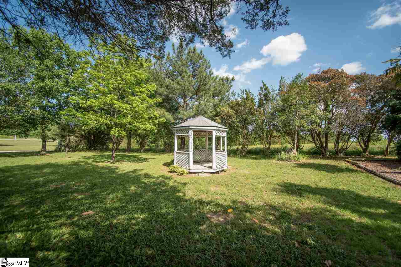 2290 Davis Road Woodruff, SC 29388 - Photo 29 of 36