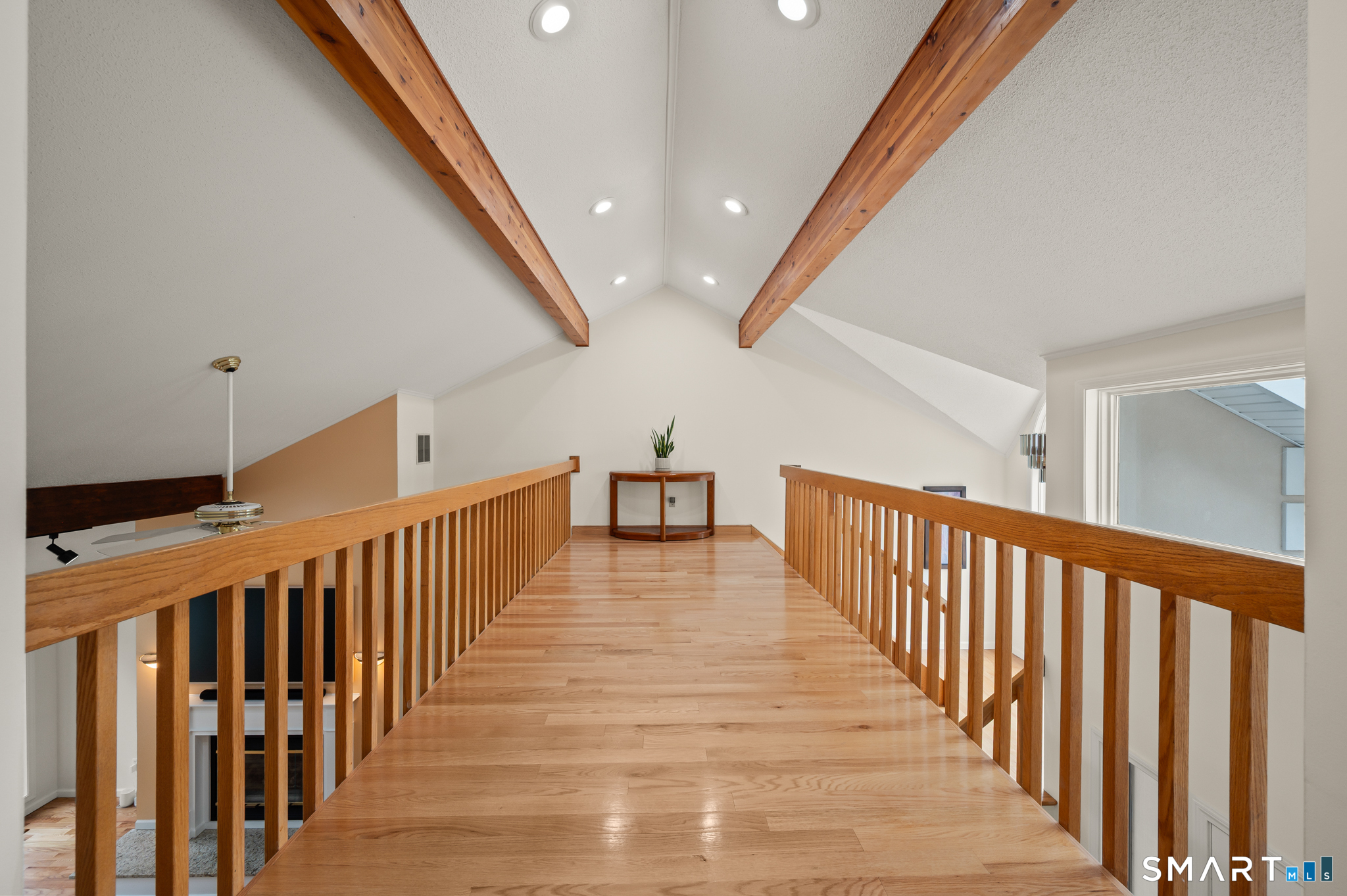 2 Executive Hill Road Wolcott, CT 06716 - Photo 19 of 35 Catwalk