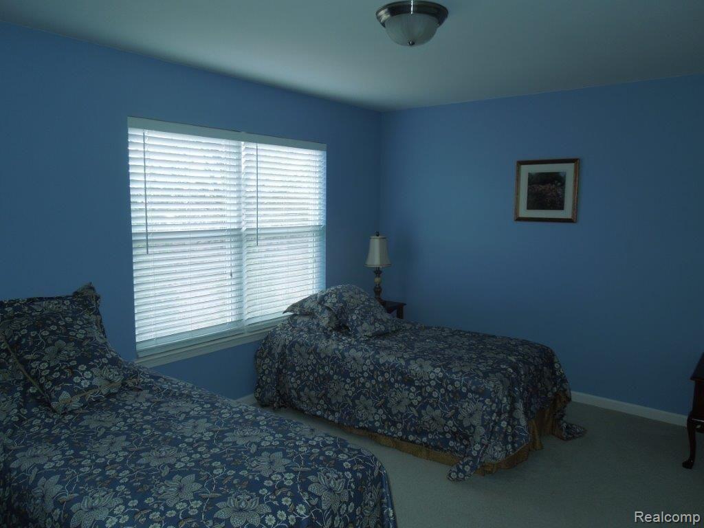 3525 Everett Drive Rochester Hills, MI 48307 - Photo 11 of 14