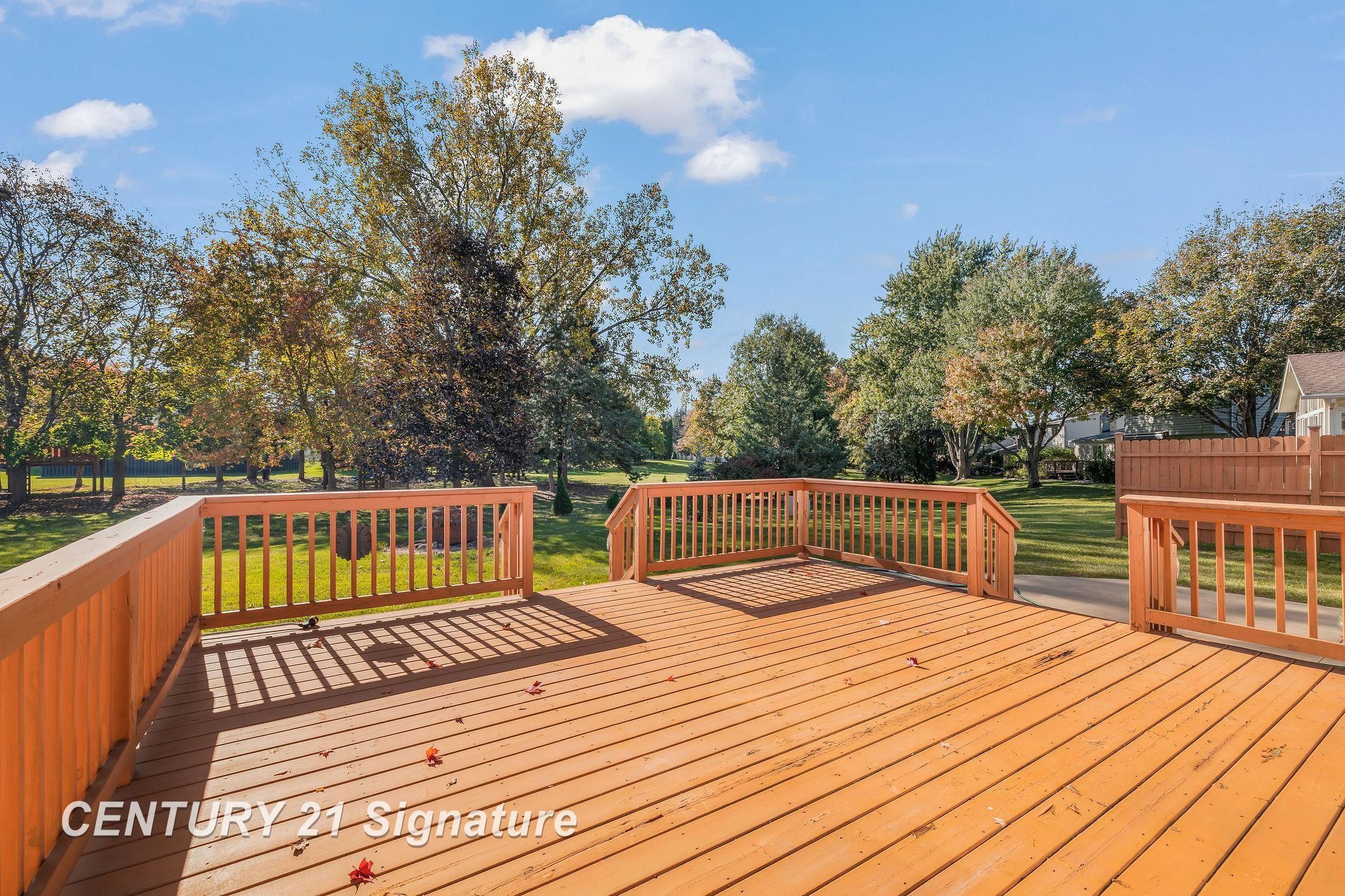 22341 Mill Road Novi, MI 48375 - Photo 10 of 37 50159179-ff92666b-5d09-4e9a-914e-b9225adebcd9.JPG