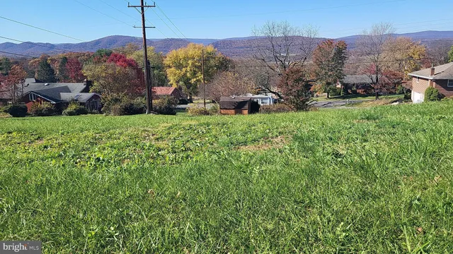 $32,500 | 13805 Oriole Drive Southeast, Cumberland, MD 21502