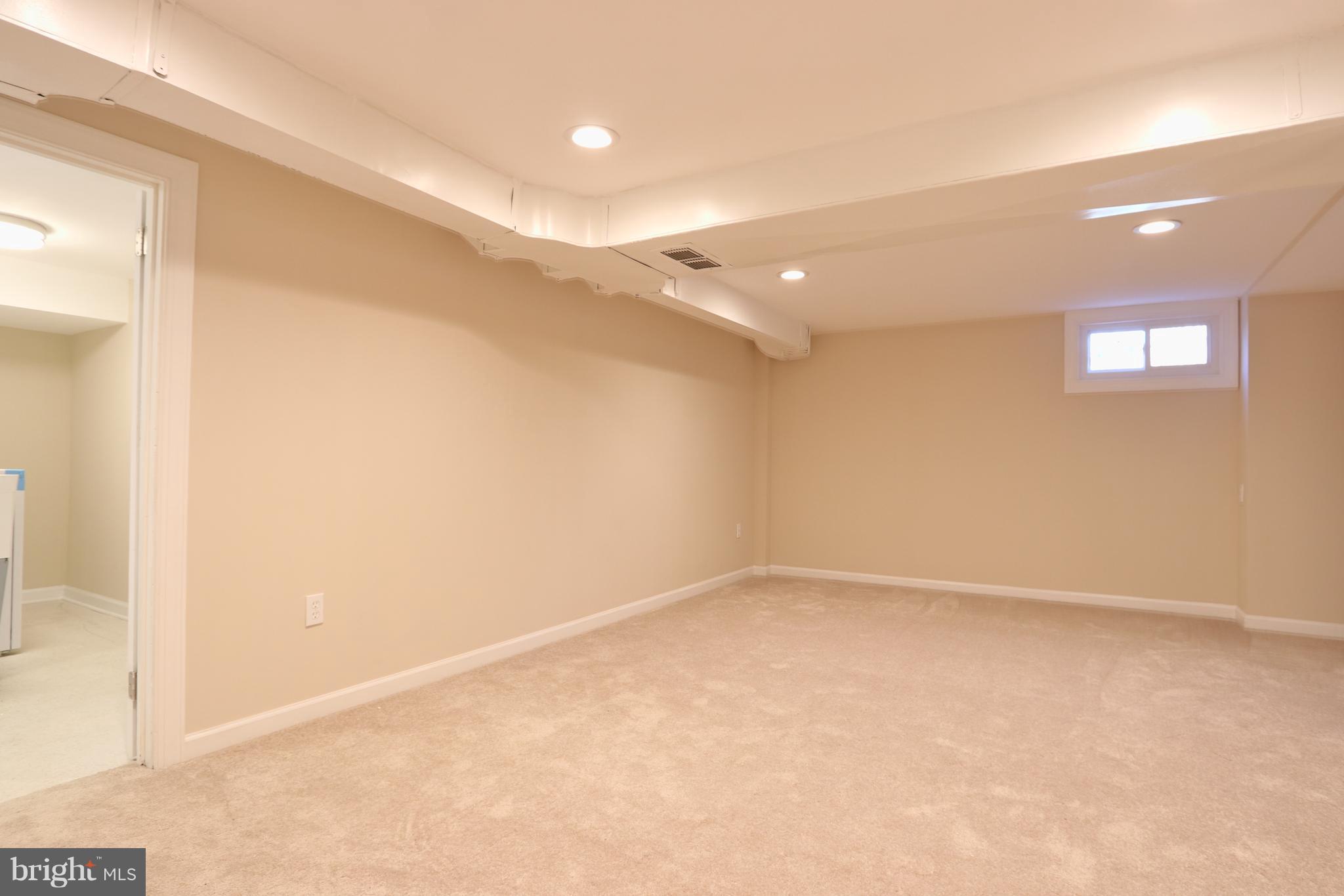6016 Backlick Road Springfield, VA 22150 - Photo 18 of 24