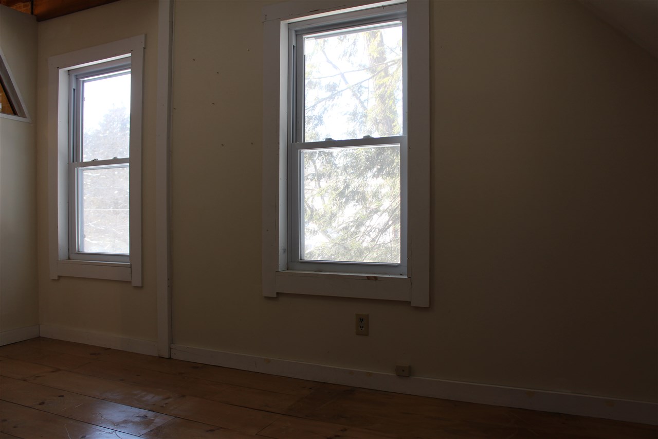 55 Old Depot Road Putney, VT 05346 - Photo 14 of 24
