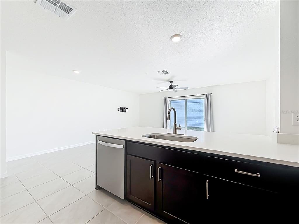 6687 South W 81st Loop Ocala, FL 34476 - Photo 12 of 60