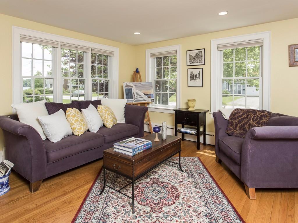8 Avon Road Falmouth, ME 04105 - Photo 15 of 35 Photo