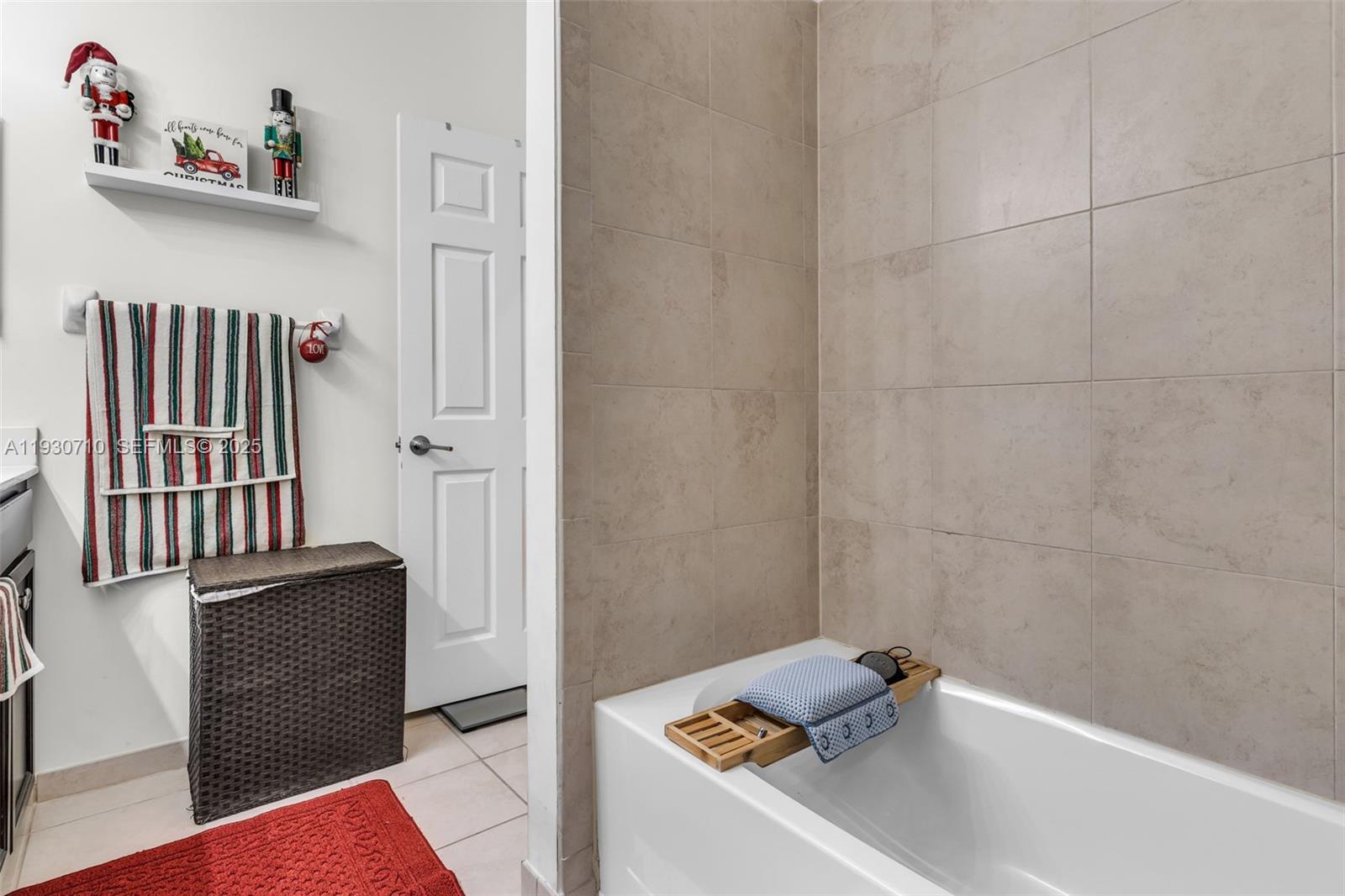 11424 Southwest 251st Street Homestead, FL 33032 - Photo 21 of 43 a bathroom with a bathtub and shower