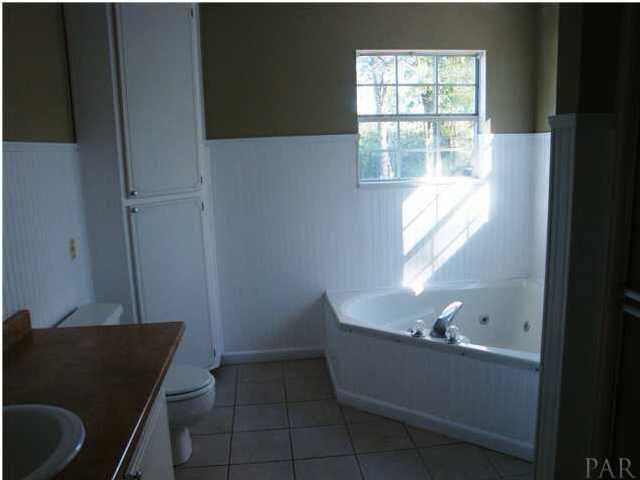 8092 Tidwell Road Pace, FL 32571 - Photo 9 of 12 Gallery Image 9