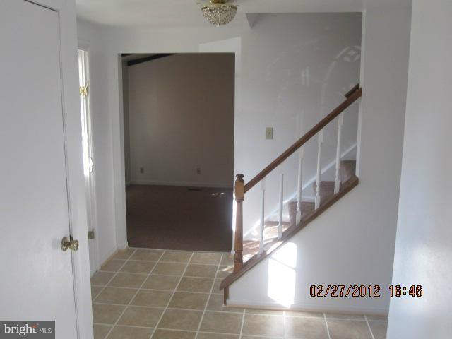 9840 Branchleigh Road Randallstown, MD 21133 - Photo 10 of 18 Foyer
